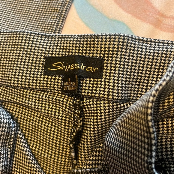 Stretchy black and white print pants - Picture 4 of 5